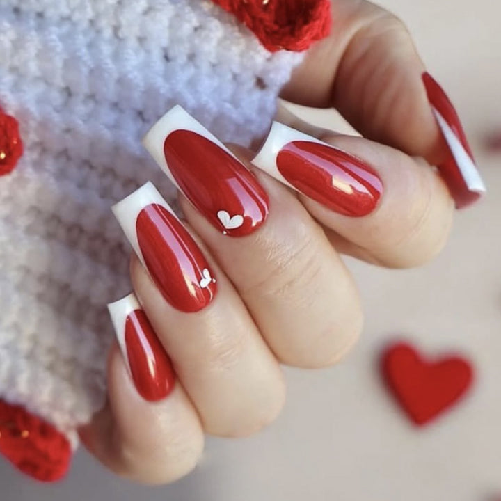 Romantic Heart-Themed Nail Art Extensions Bowlift