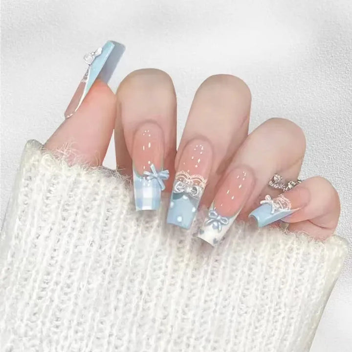 Star-Accent Press-On Nail Set Bowlift