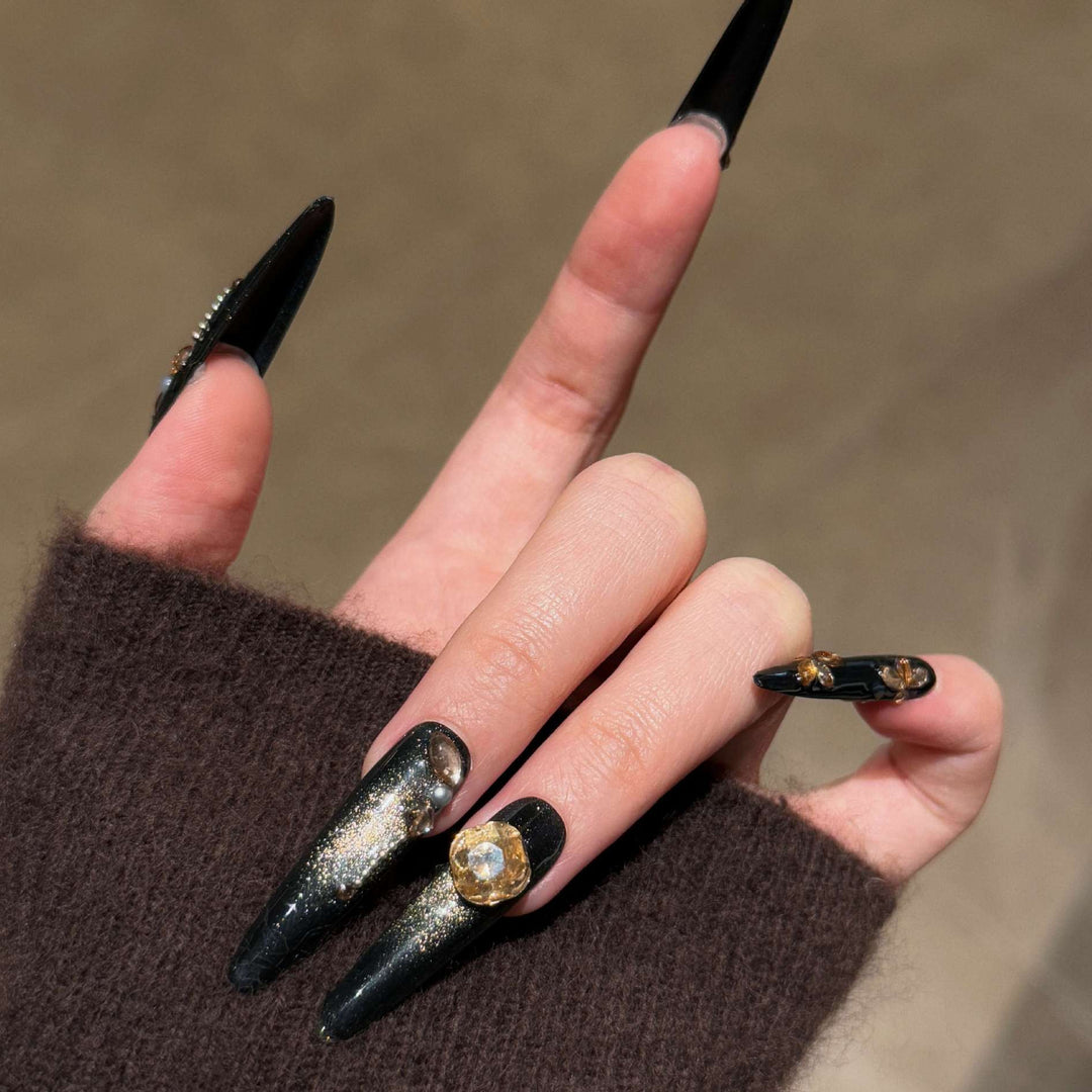 Premium Glittering Stiletto Press-On Nail Set Bowlift