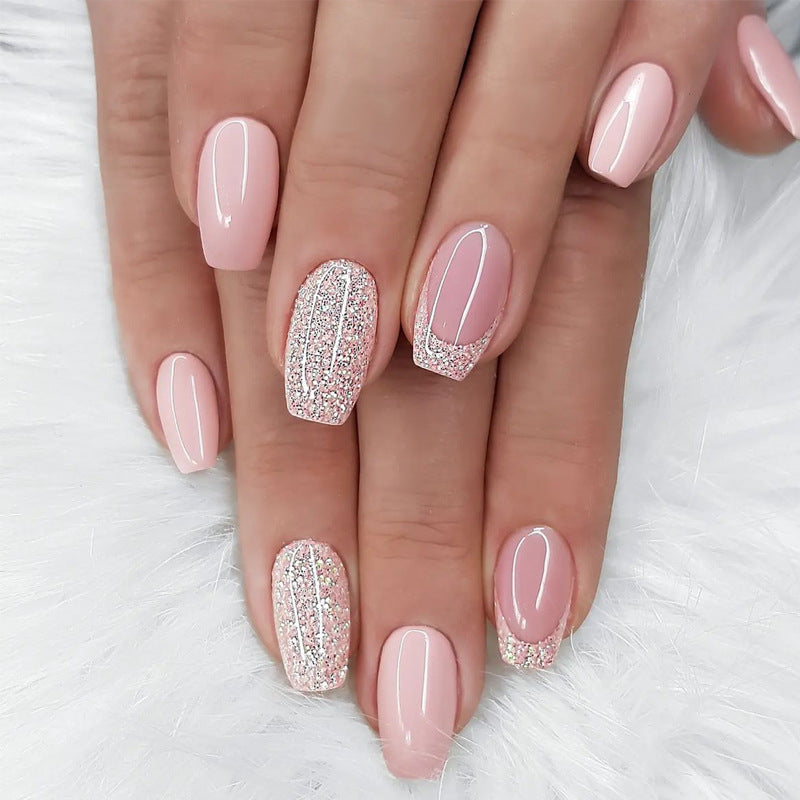 Glamorous Glittery Stiletto Press-On Nails Bowlift