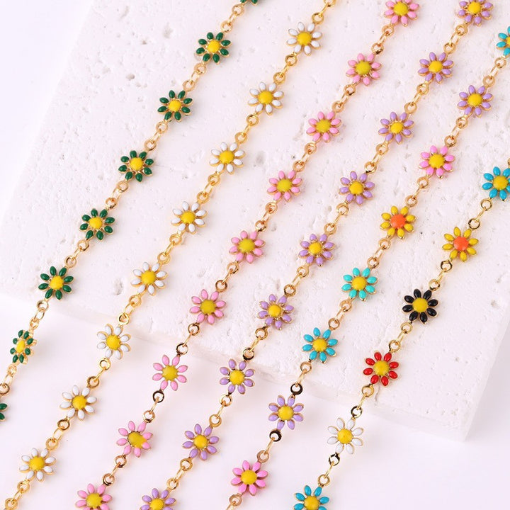 Floral Daisy Chain Necklace Bowlift