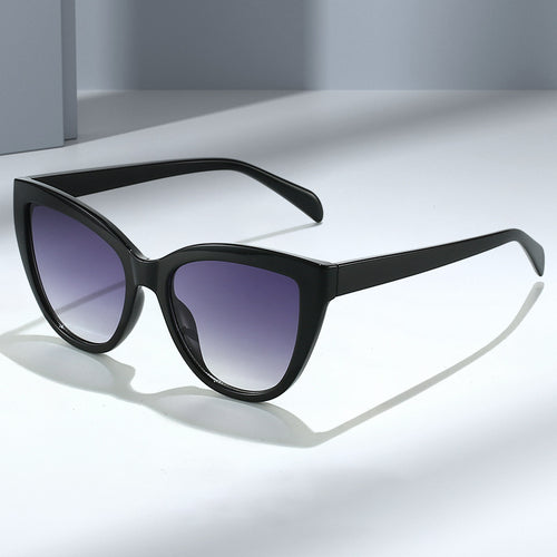 Women's Cat-Eye Sunglasses with Transparent Frame and UV Protection Bowlift