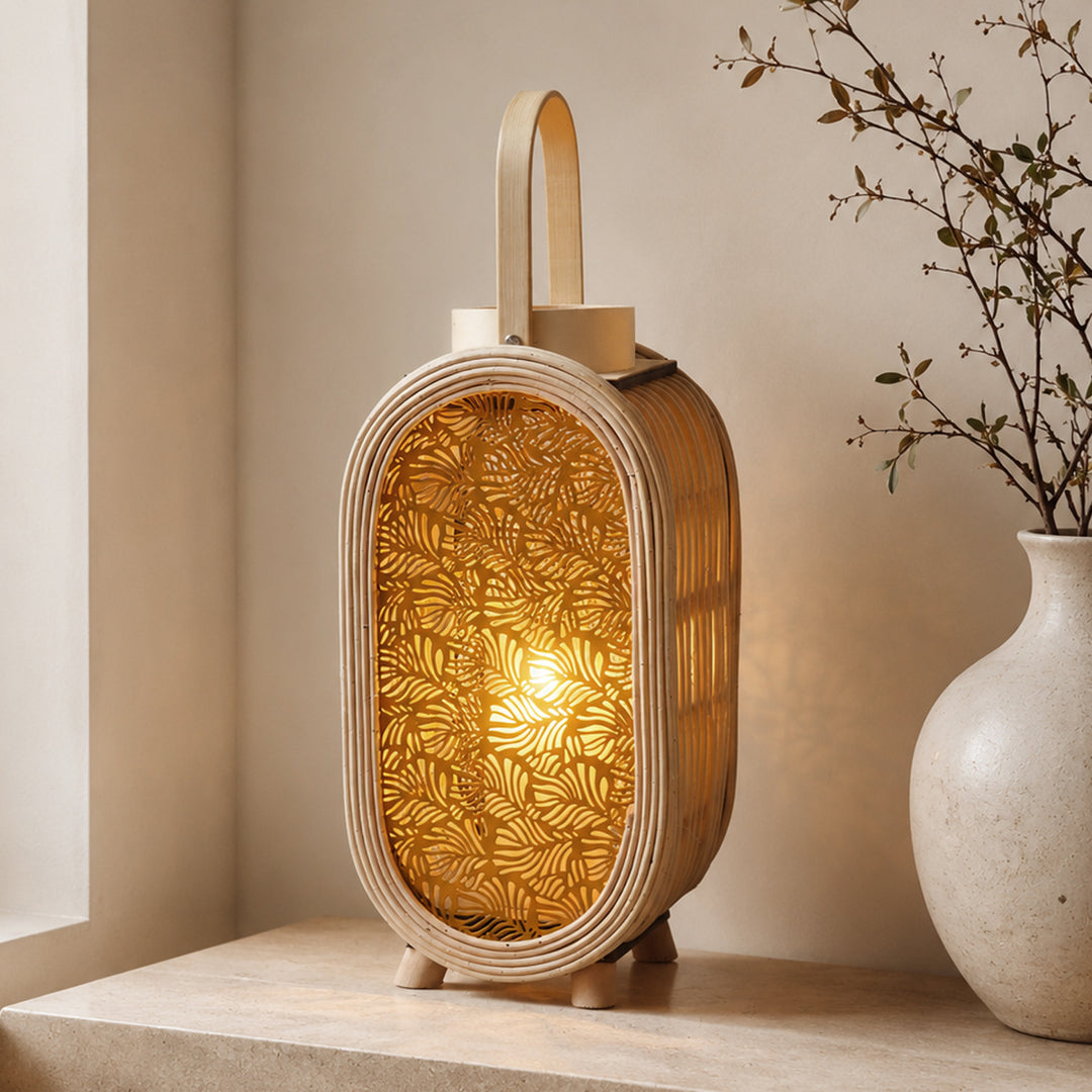 Decorative Lantern Stand Bowlift