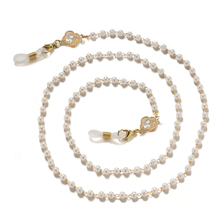 Elegant glasses holder chain with pearl accents Bowlift