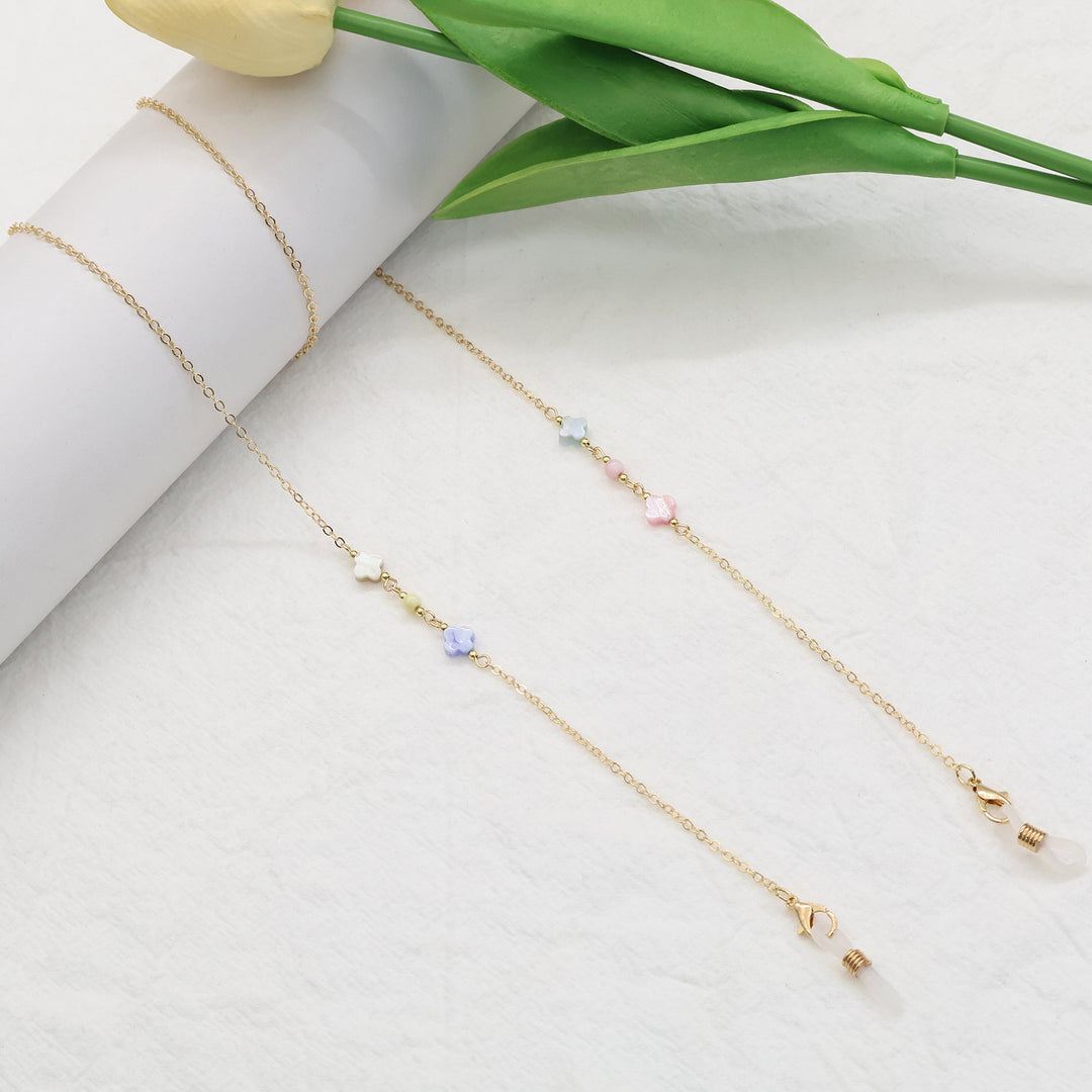 Charming Beaded Eyewear Chain Bowlift