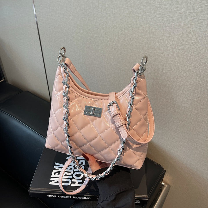 Quilted Shoulder Bag Bowlift