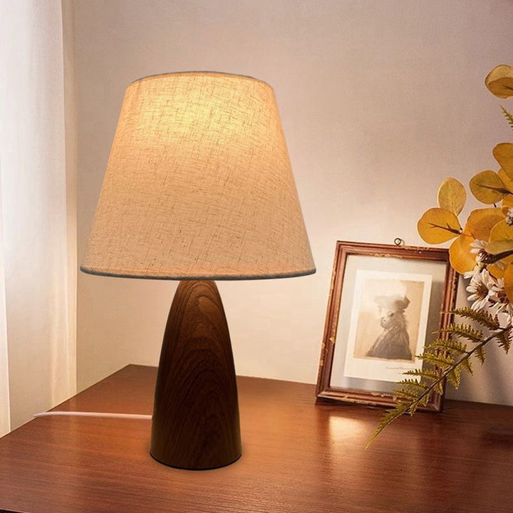 Contemporary Pleated Shade Table Lamp