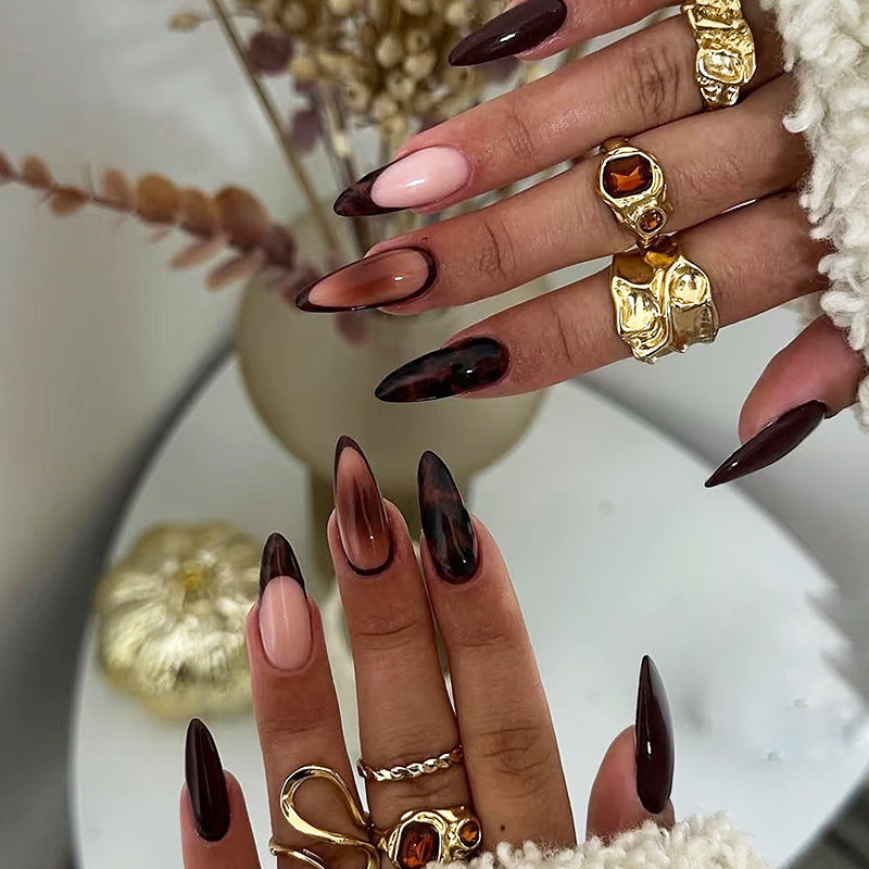 Premium Gradient Press-On Nail Set with Artistic Finish Bowlift