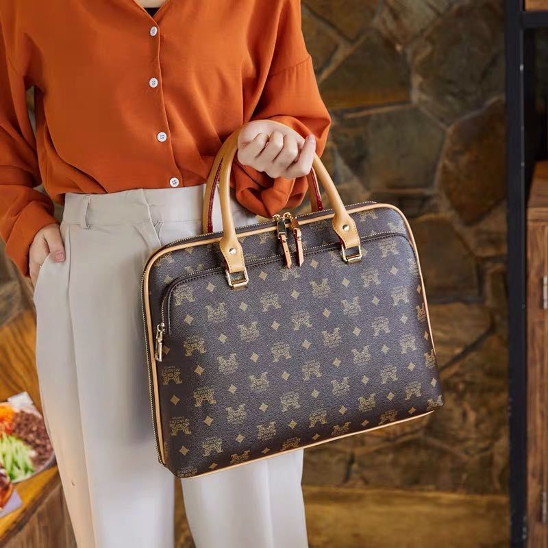Elegant and Stylish Briefcase Bowlift