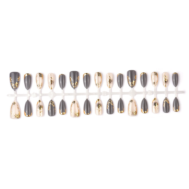 Artificial nails with elegant rose designs Bowlift