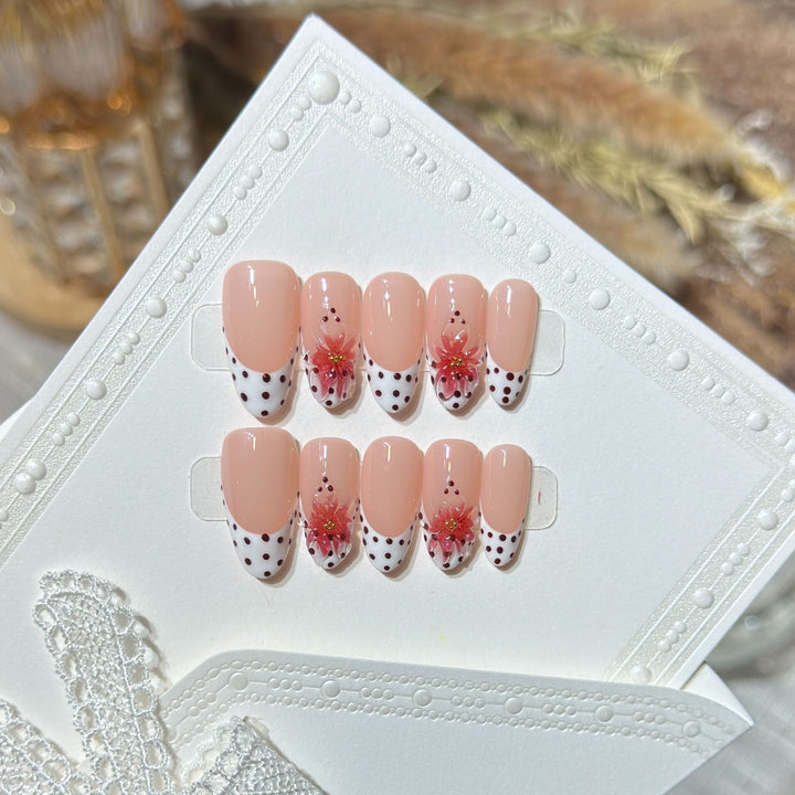 Elegant Floral Press-On Nails Bowlift