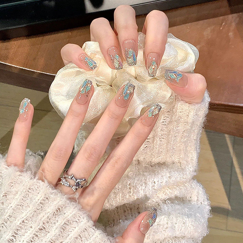 Glamorous artificial nail set with luxurious glitter elements Bowlift