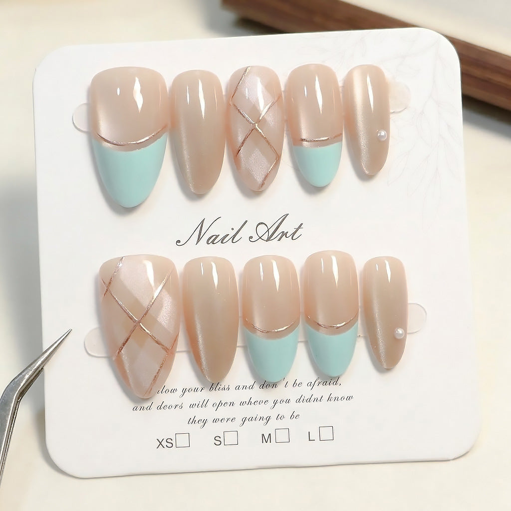 Elegant Artistic Press-On Nail Set Bowlift