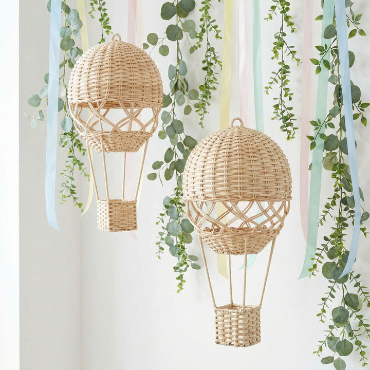 Hanging lamp in the form of a hot air balloon Bowlift