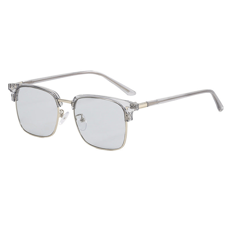 Ladies elegant square glasses with lightweight metal frame Bowlift