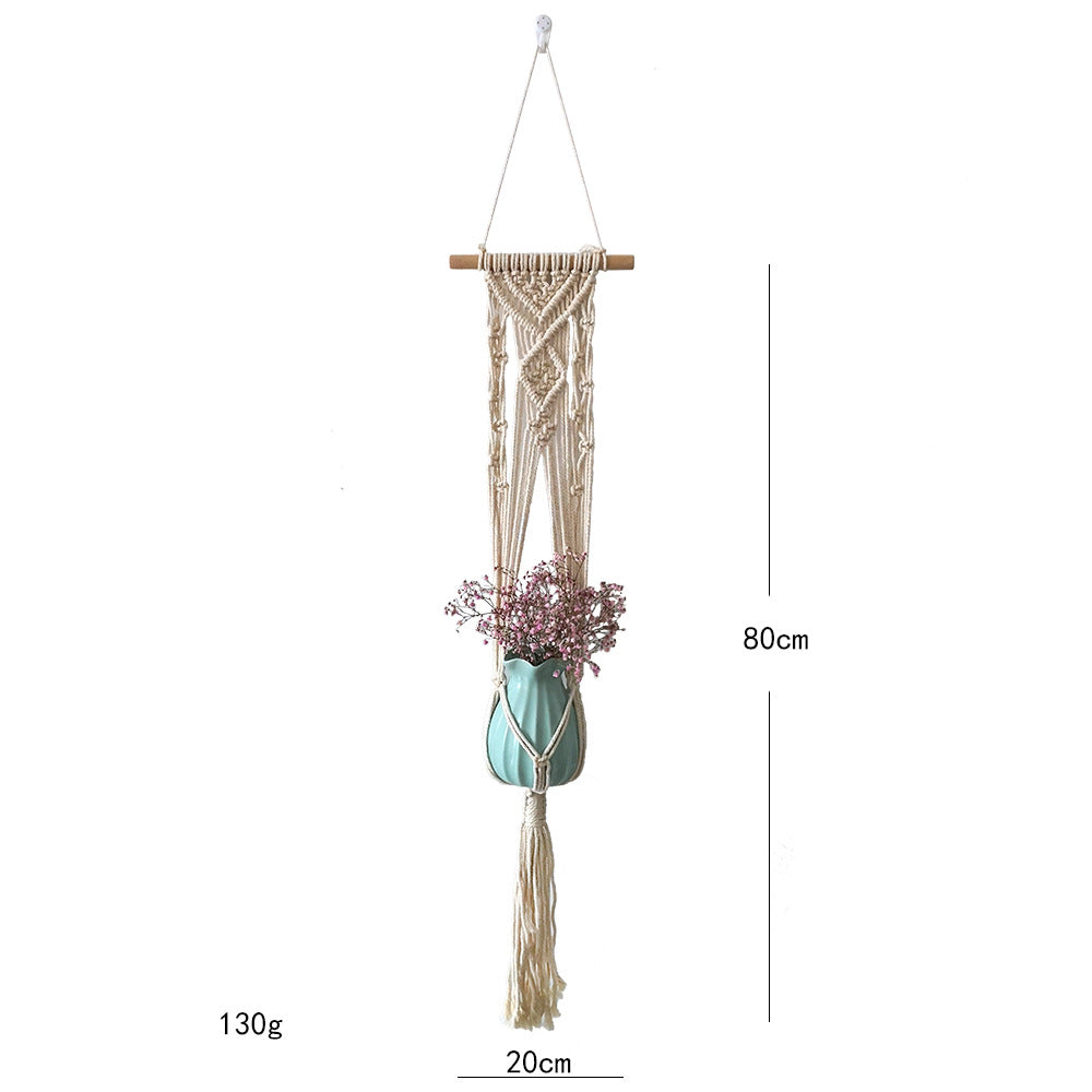 Macrame flower holder with elegant design