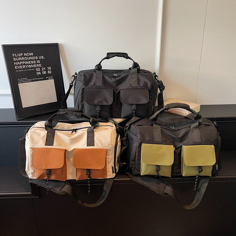 Sporty travel bag with outdoor pockets Bowlift