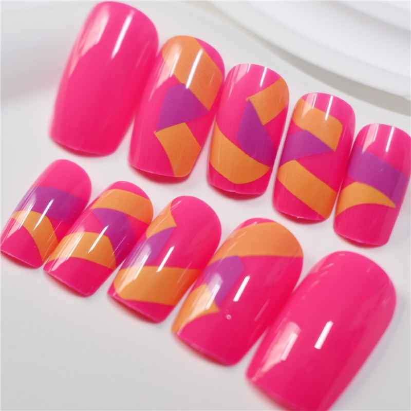 Vibrant Nail Art Press-On Set Bowlift