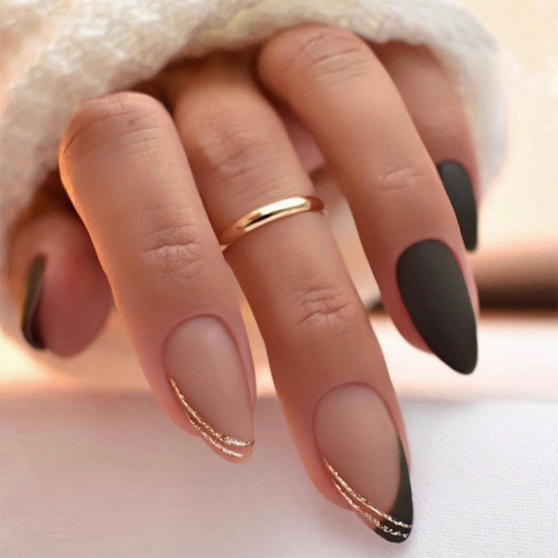 Elegant Press-On Nail Set with Matte and Glossy Finish Bowlift