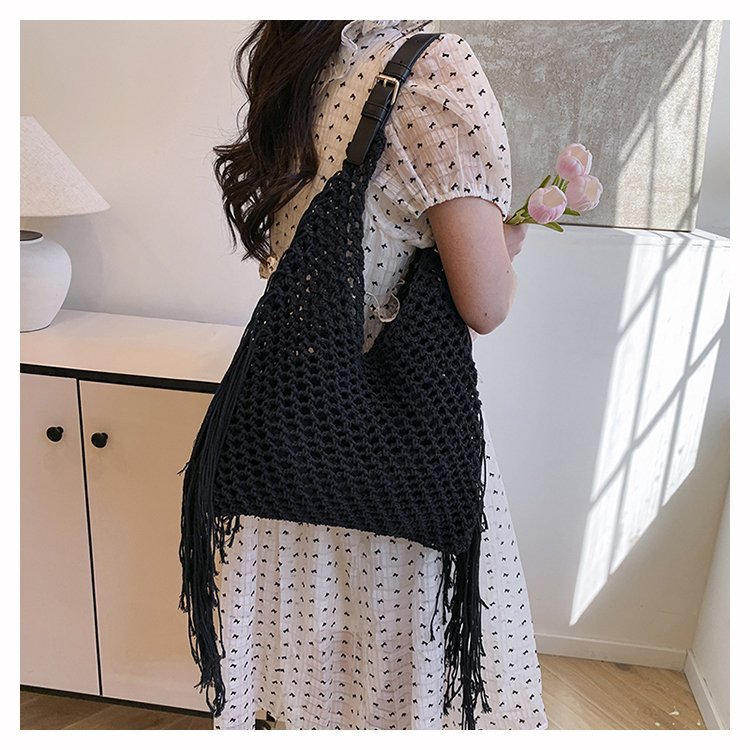 High-quality macrame shoulder bag Bowlift