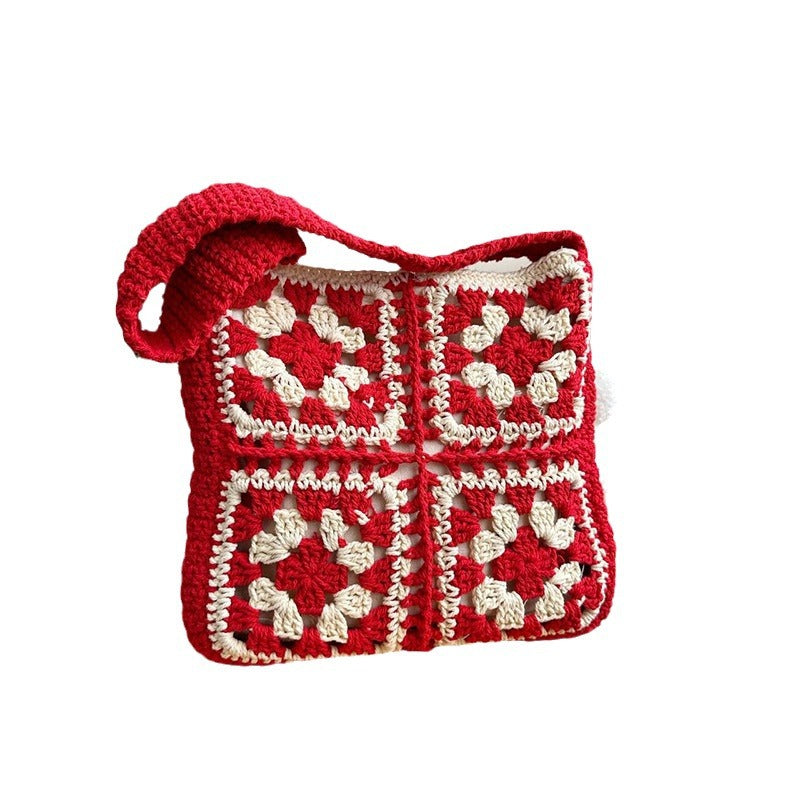 Crocheted shoulder bag with folkloric design Bowlift