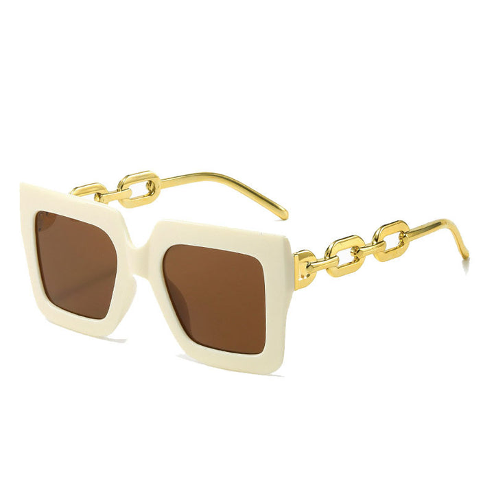 Women's sunglasses with eye-catching chain frame Bowlift