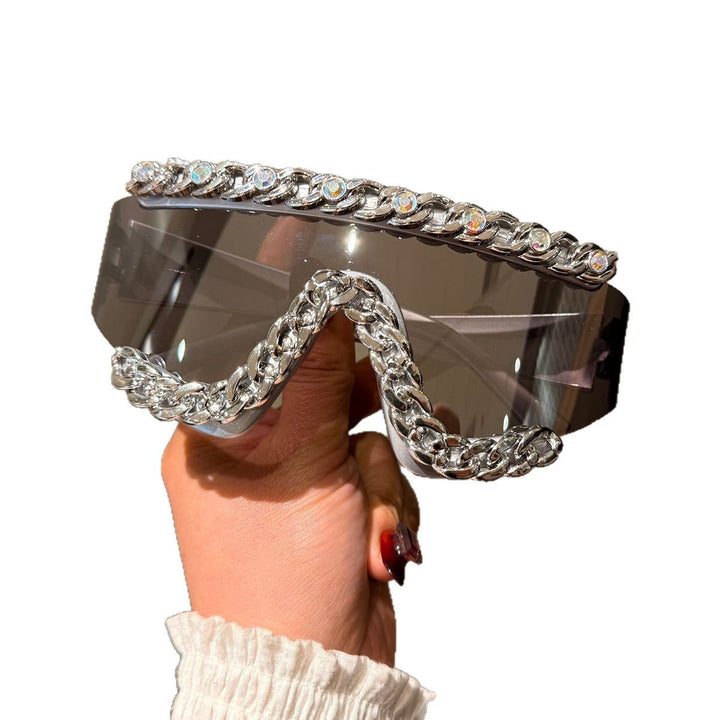 Ladies Fashion Sunglasses with Glamorous Crystal Embellishments Bowlift