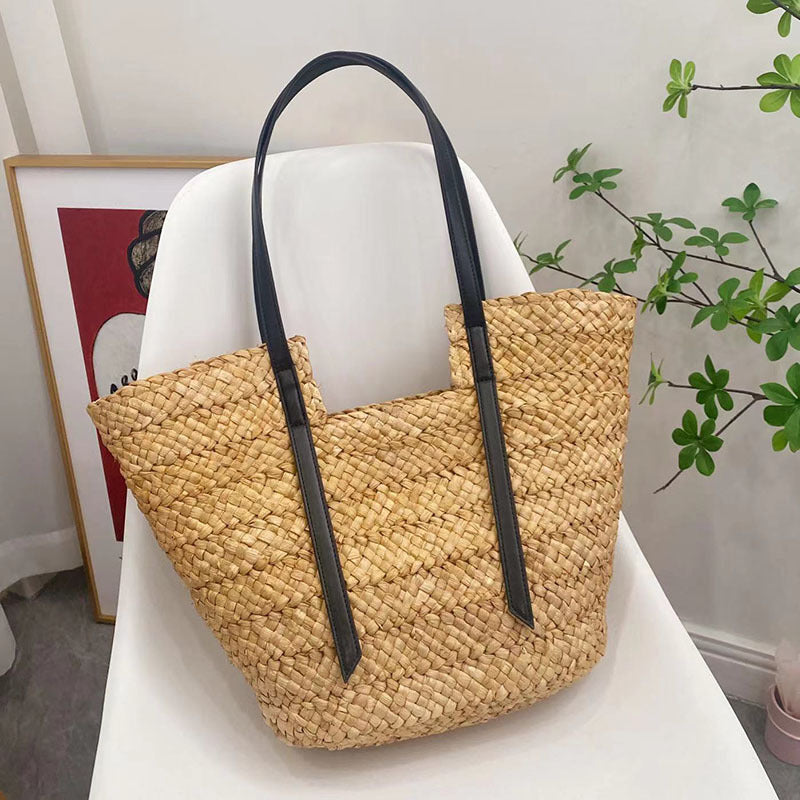 Trendy Braided Bag Bowlift