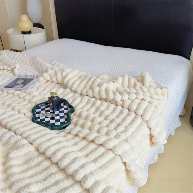 Women's Ultra-Soft Cuddly Blanket with Wave Structure Bowlift