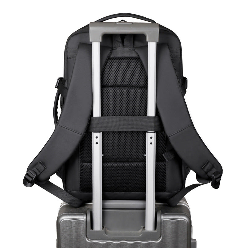 Versatile Tech-Ready Backpack Bowlift