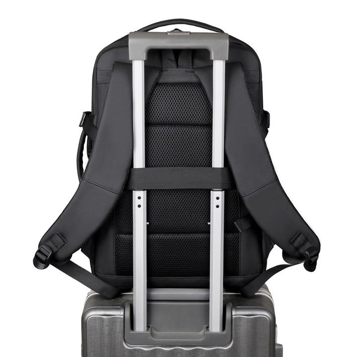 Versatile Tech-Ready Backpack Bowlift
