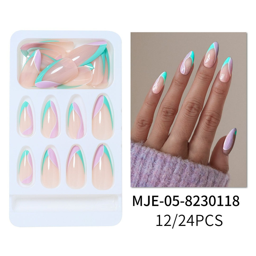 Creative Press-On Nail Design Bowlift