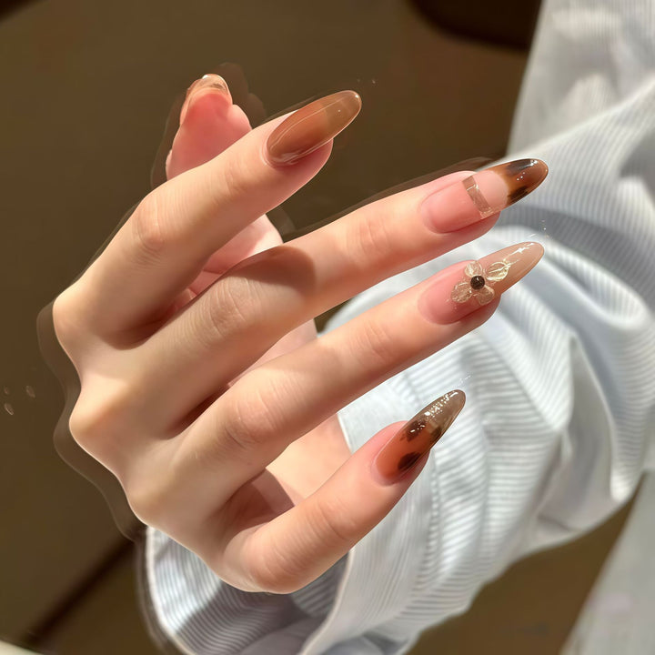 Elegant Decorative Press-On Nail Set Bowlift