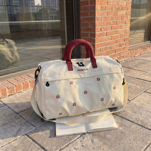 Sporty Multifunctional Duffel Bag With Adjustable Shoulder Strap And Sturdy Handles Bowlift