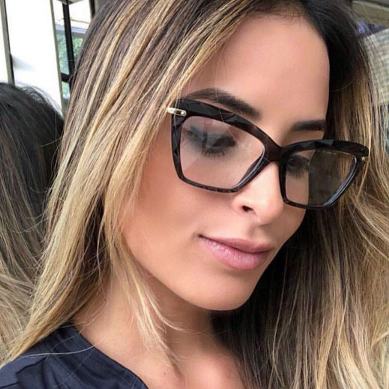 Women's fashionable oversized glasses with elegant metal frame Bowlift