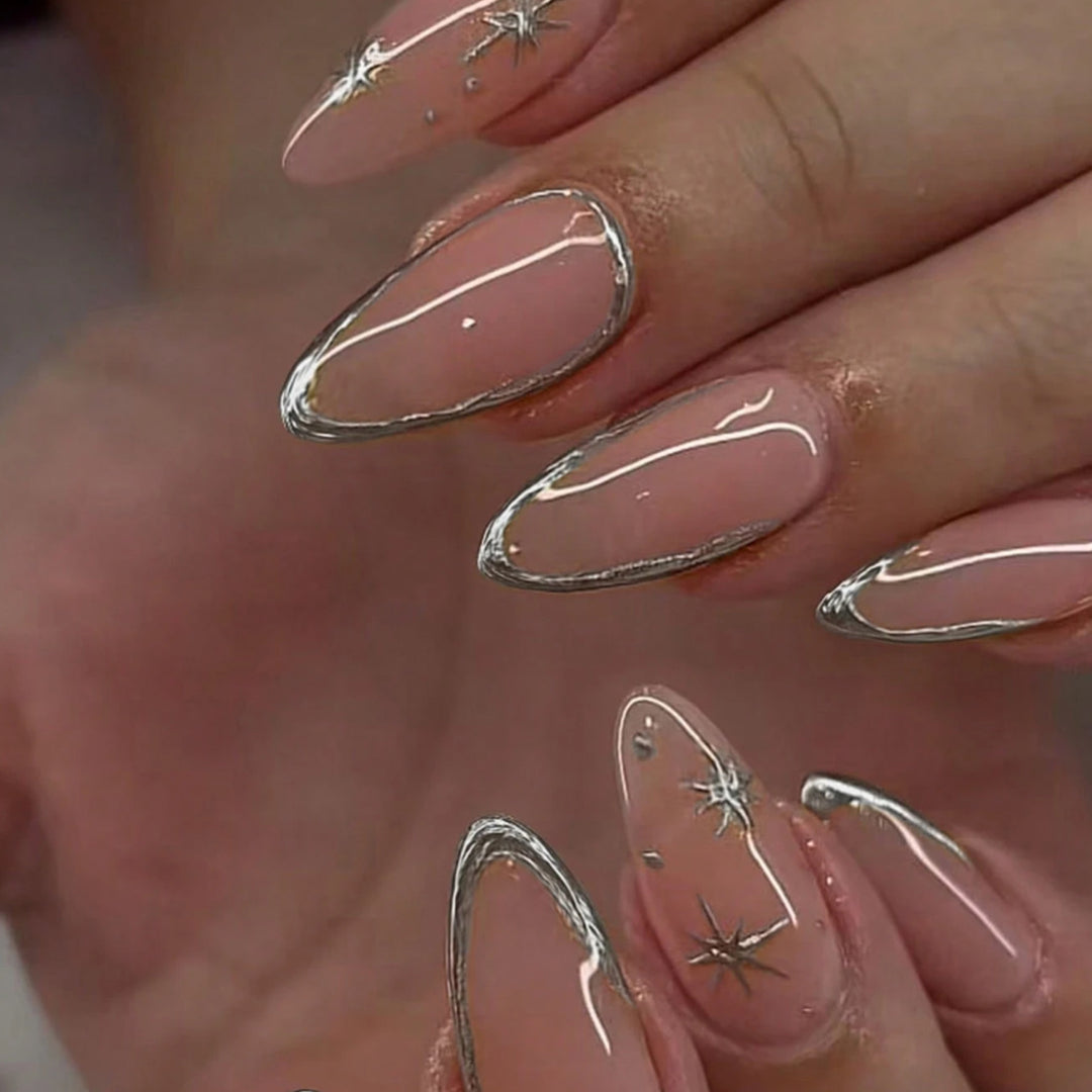 Elegant Stiletto Nail Art Set with Silver Accents Bowlift