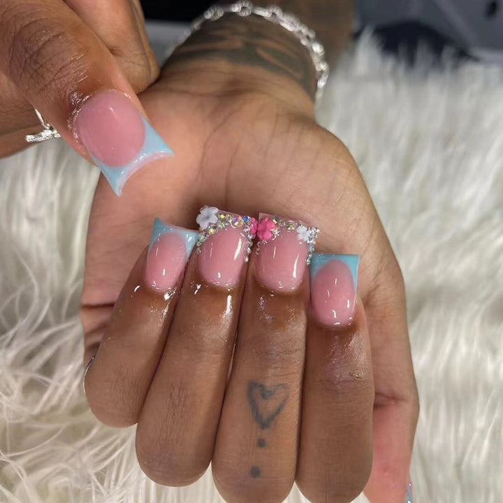 Decorative Floral Press-On Nail Enhancements Bowlift