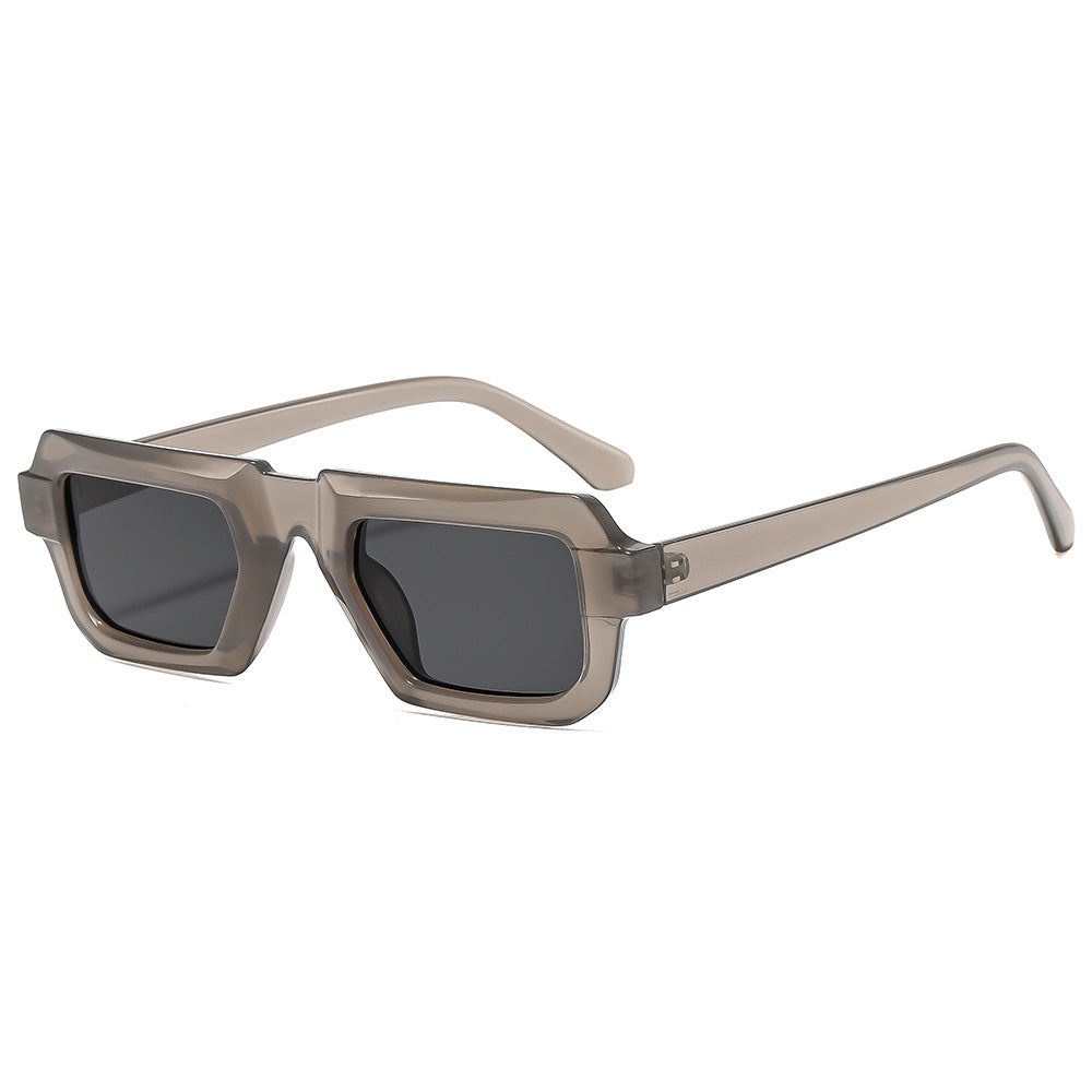 Women’s fashionable sunglasses in trendy tortoiseshell design Bowlift