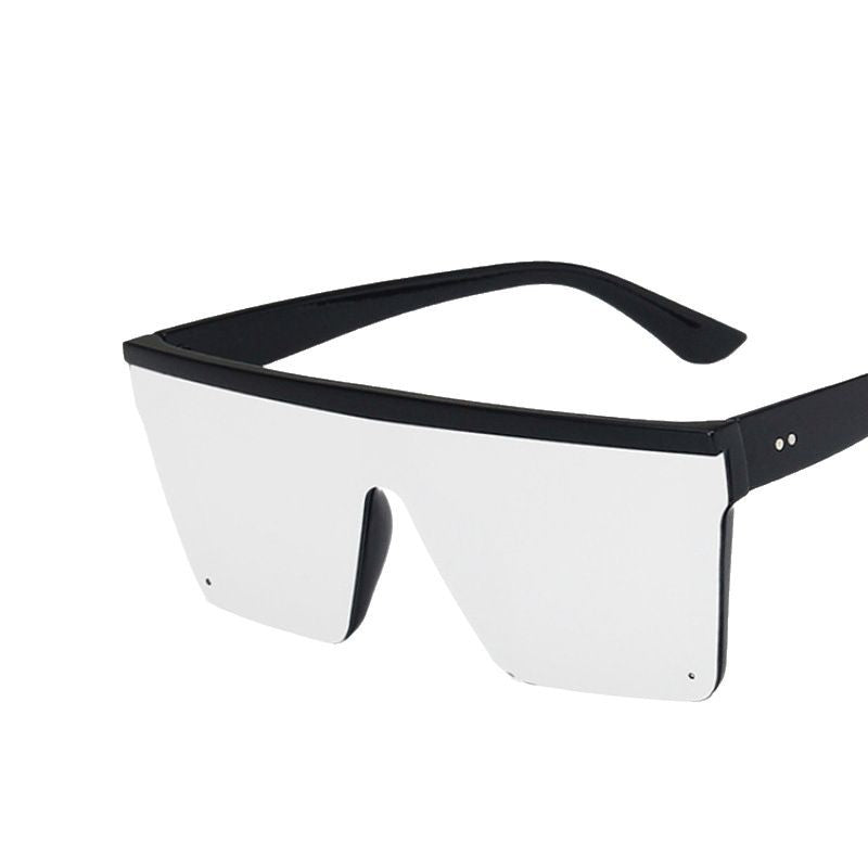 Women's fashion-forward sport sunglasses in futuristic design Bowlift