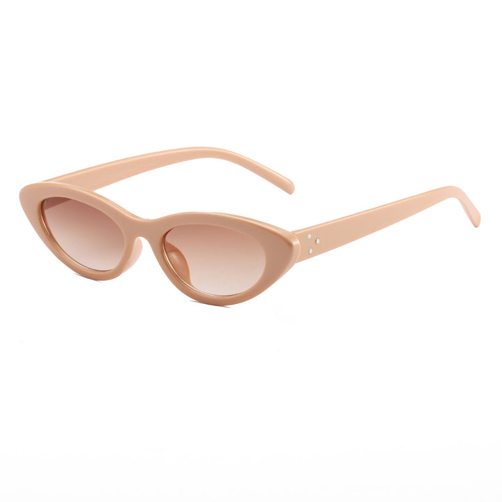 Ladies Cat-Eye Sunglasses in Elegant Leo Design Bowlift