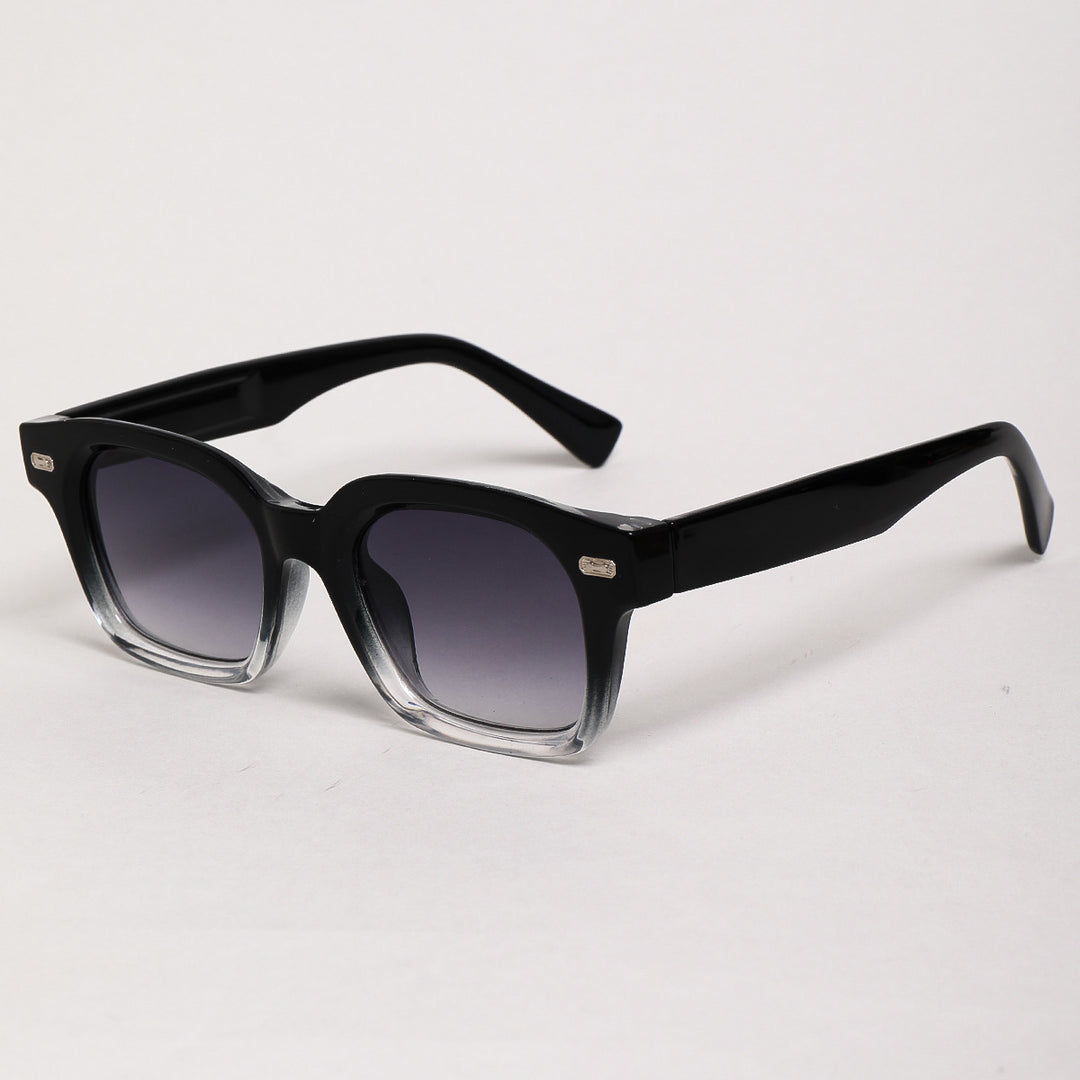 Ladies sunglasses in trendy retro design Bowlift
