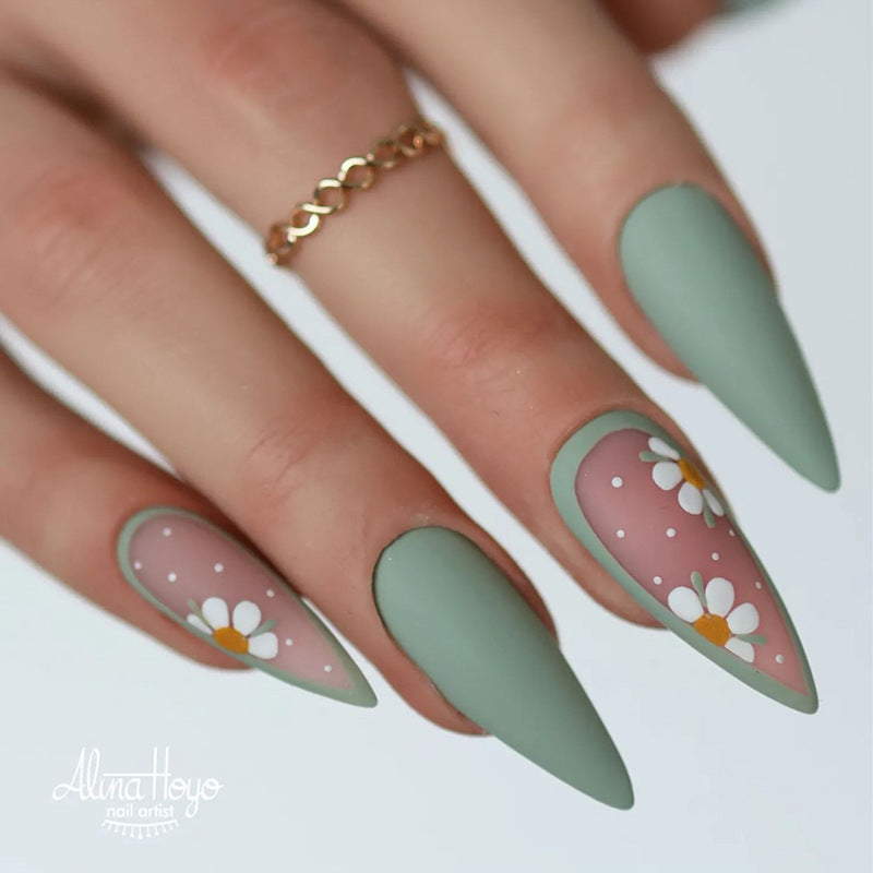 Artistic Nail Tips with Flower Design Bowlift