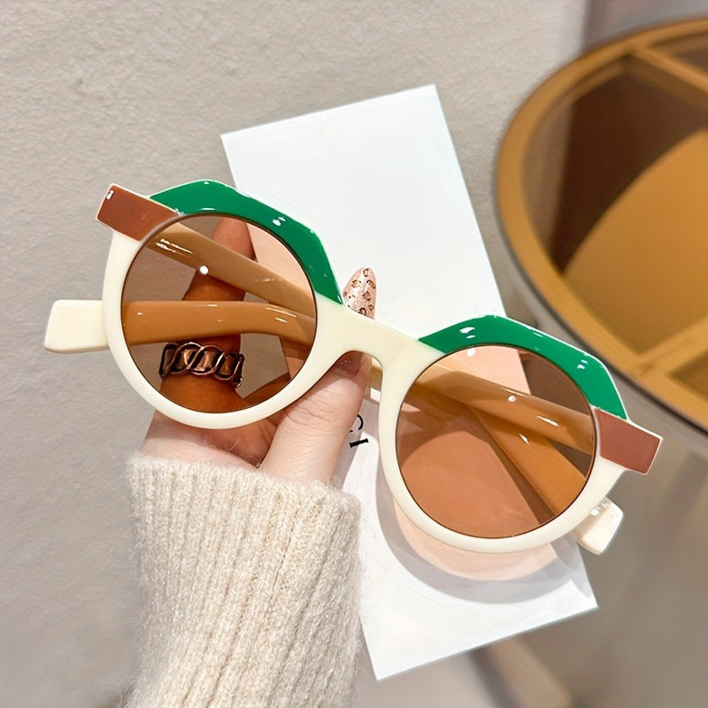 Ladies extravagant round sunglasses with colored accented frame Bowlift
