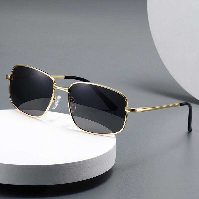 Women's elegant sunglasses with modern metal frame Bowlift
