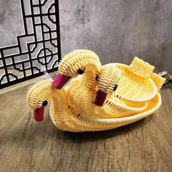 Decorative Woven Dog-Shaped Storage Basket Bowlift