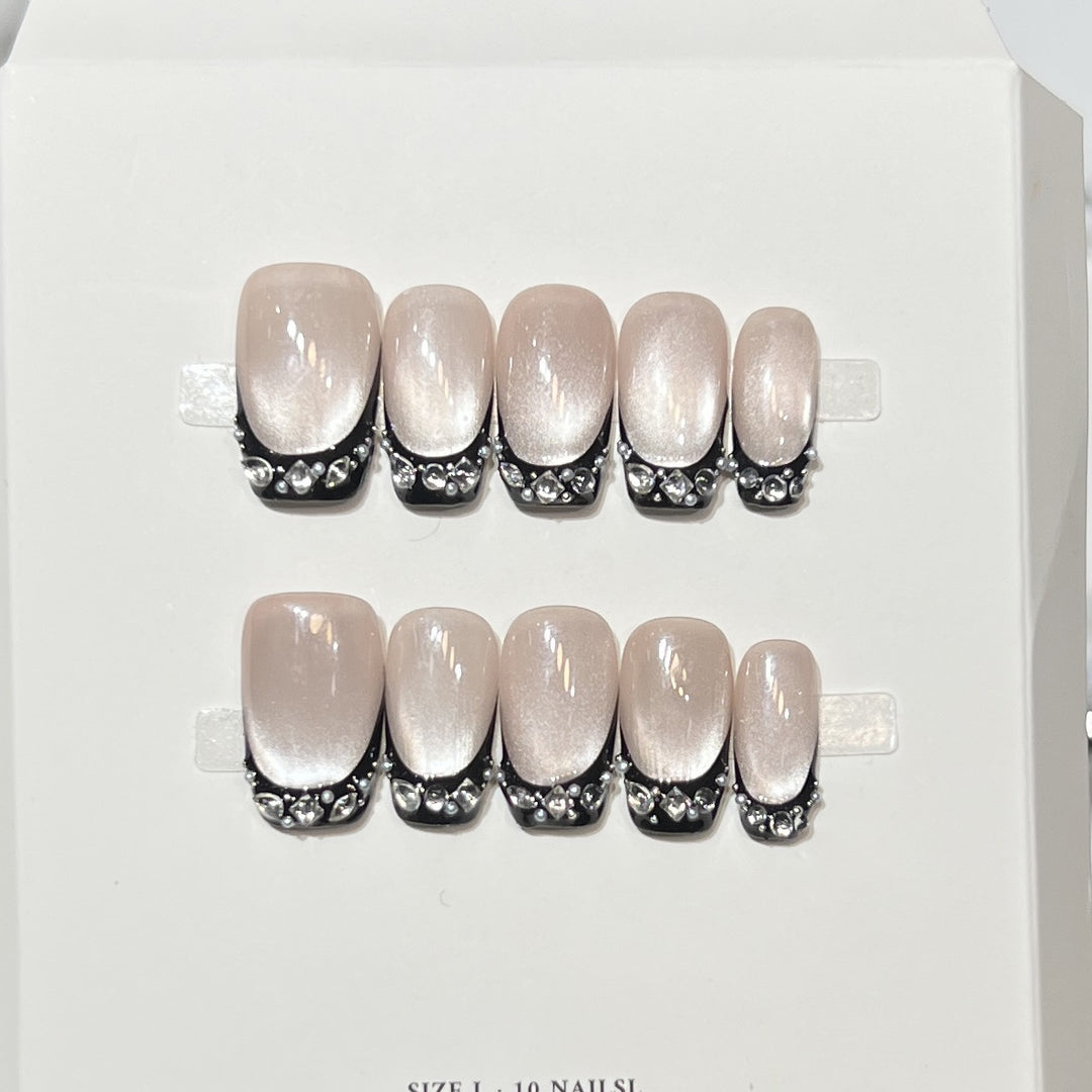 Decorative Rhinestone Tip Press-On Nails Bowlift