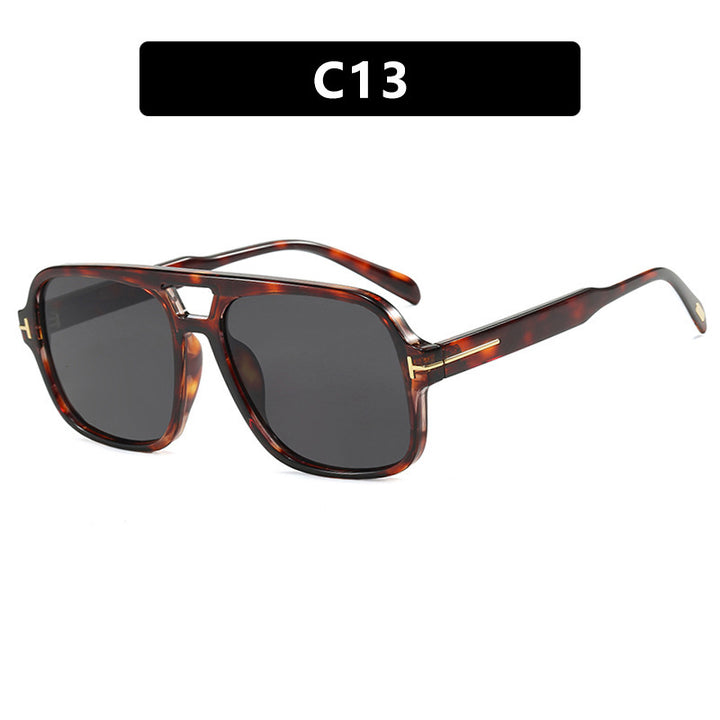 Women's Stylish Sunglasses in Distinctive Rectangular Format Bowlift