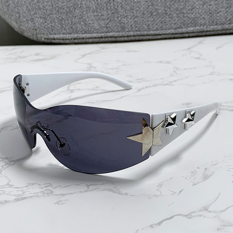 Ladies futuristic sunglasses with striking design and fashionable accents Bowlift