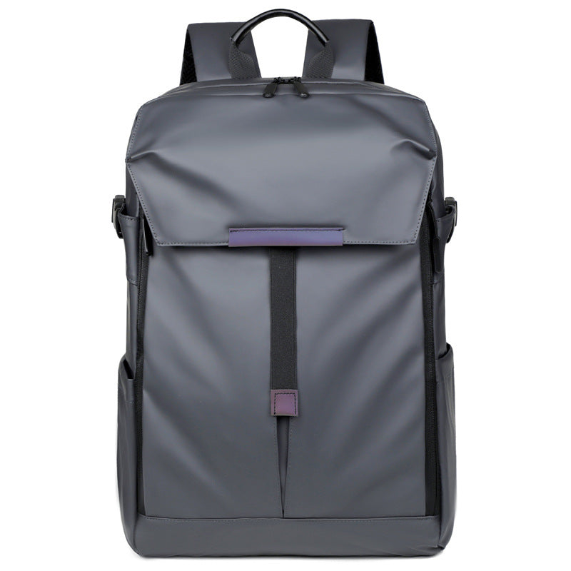 Backpack with Water-Repellent Properties From Bowlift