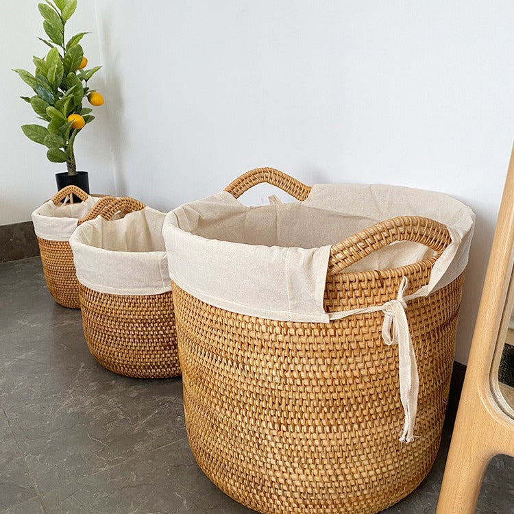 Women Elegant hand-woven basket with practical handles Bowlift